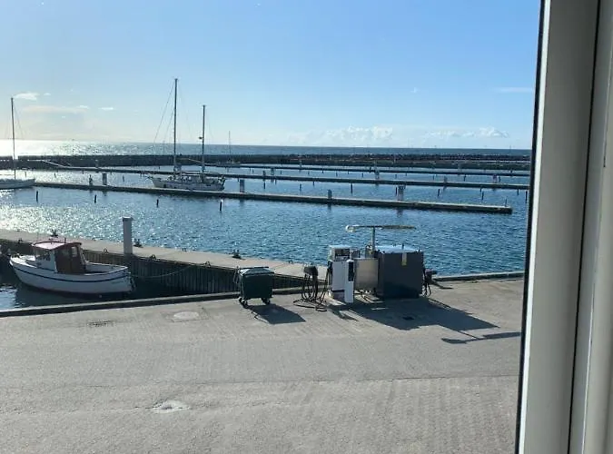 بيت ضيافة Pakhuset