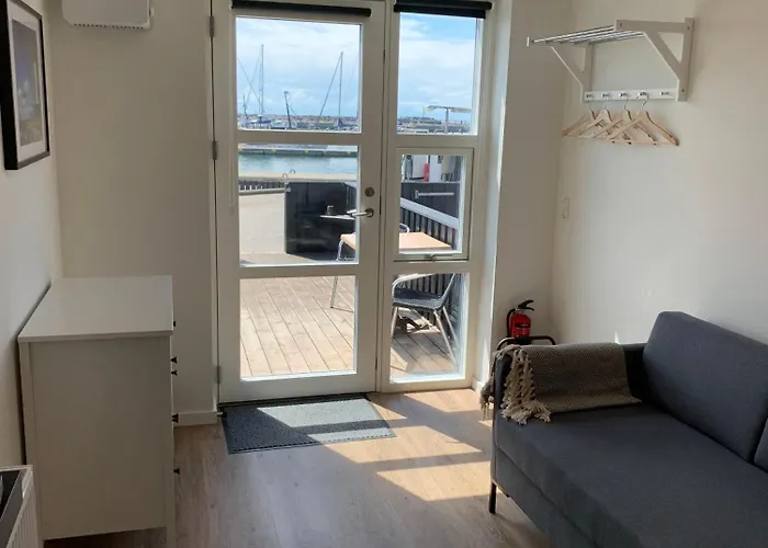 Pakhuset 招待所 Anholt